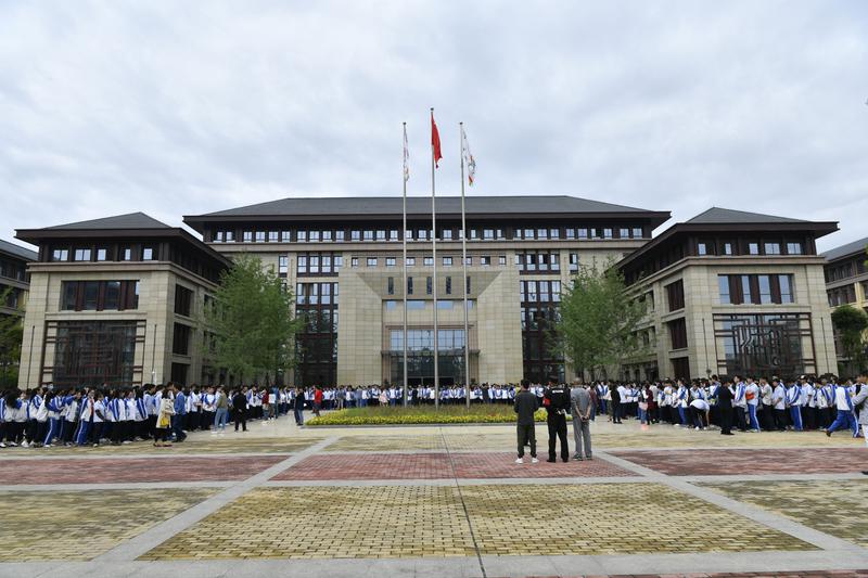 双流棠湖中学(双流棠湖中学怡心实验学校)