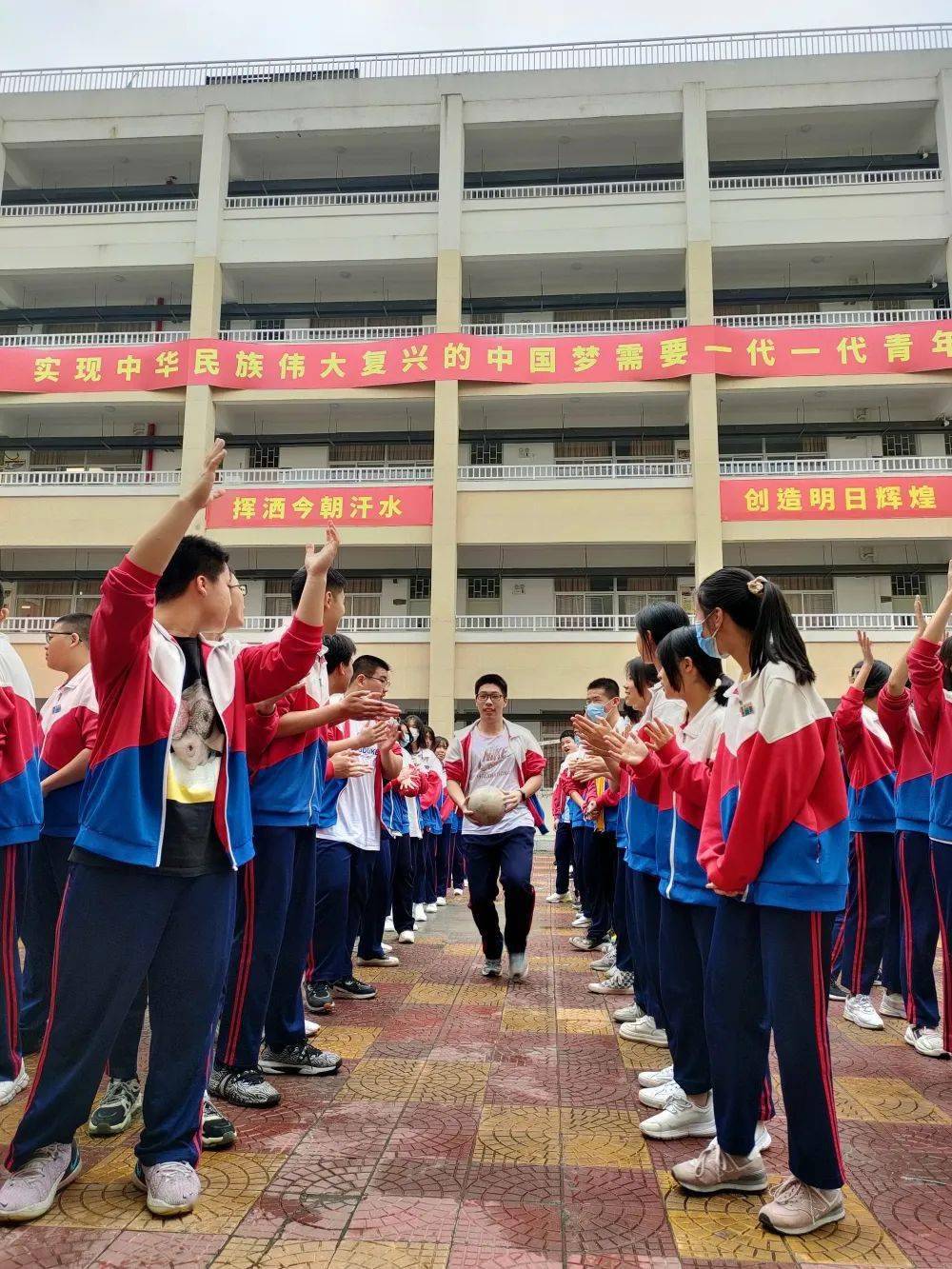 福州屏东中学分数线(福州市屏东中学录取线)